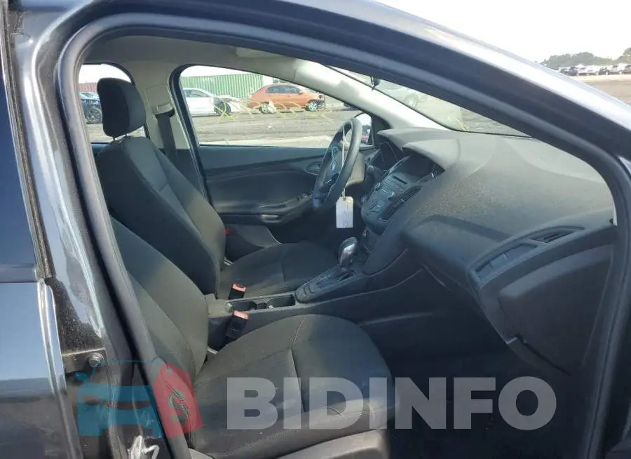 1FADP3E24HL315036 Photo# 5