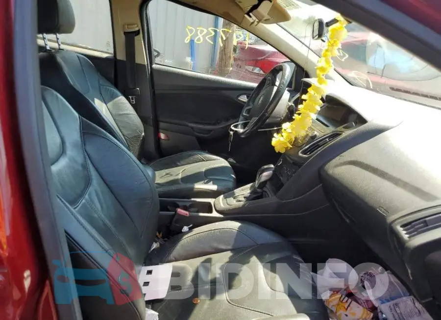 1FADP3F24GL266255 Photo# 5