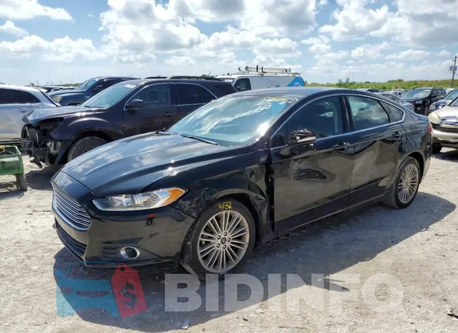 3FA6P0HD5GR324073 Photo# 9