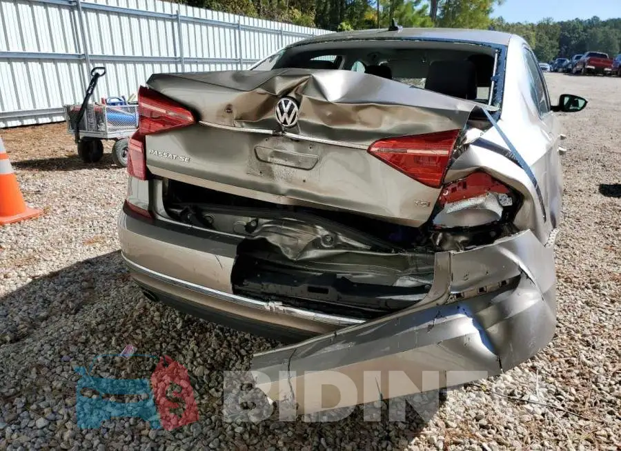 1VWBS7A39GC028129 Photo# 9