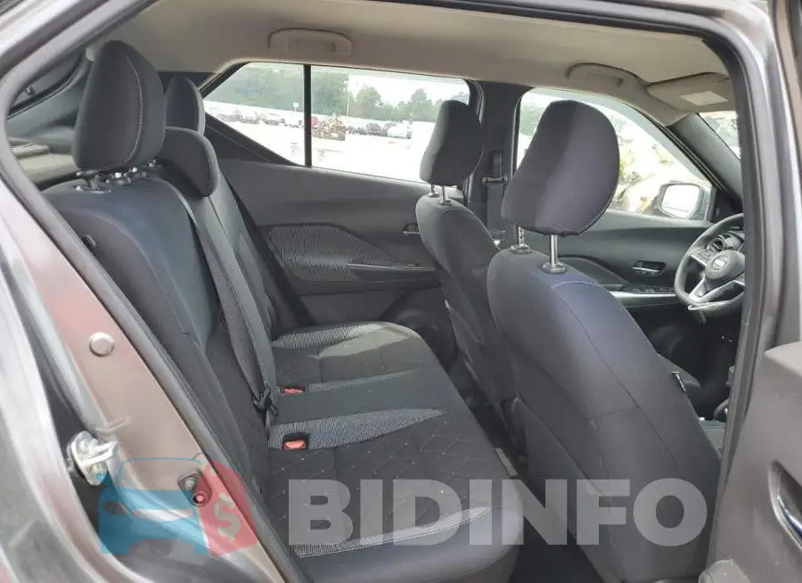 3N1CP5CU3JL509236 Photo# 6