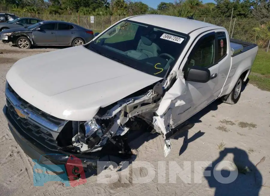 1GCHSBEA3M1137279 Photo# 9