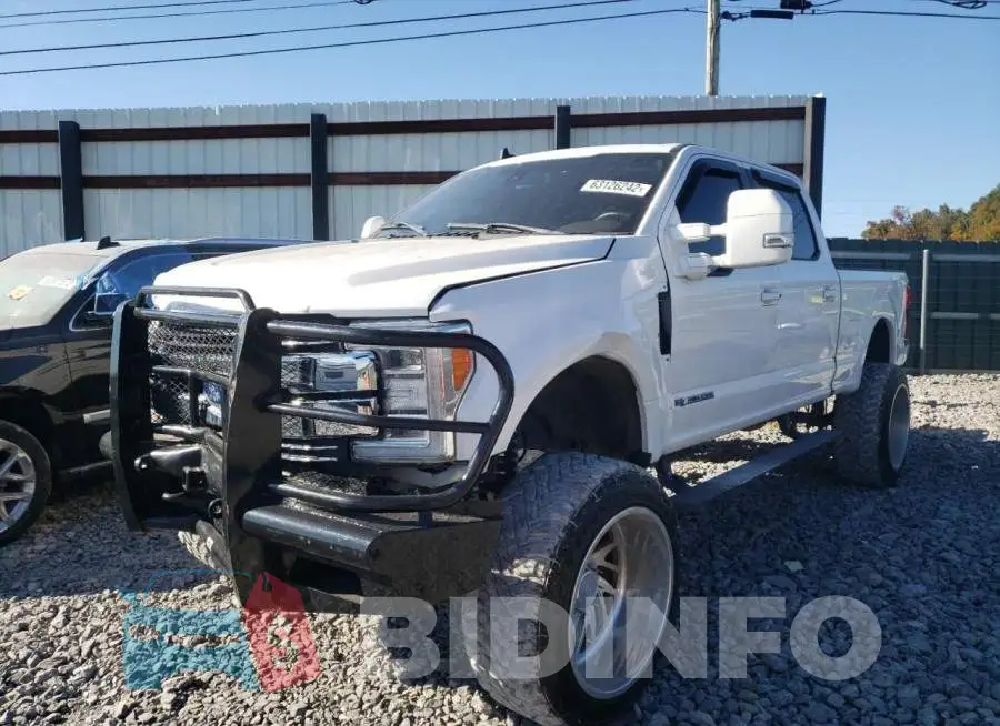1FT7W2BT3KED93157 Photo# 2