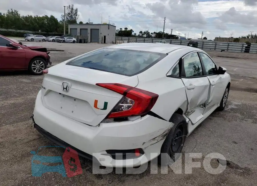 19XFC2F57JE040780 Photo# 4