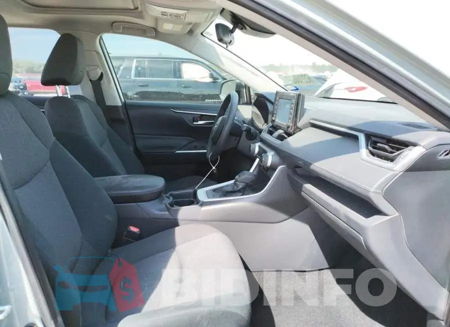 JTMW1RFVXKD513749 Photo# 5