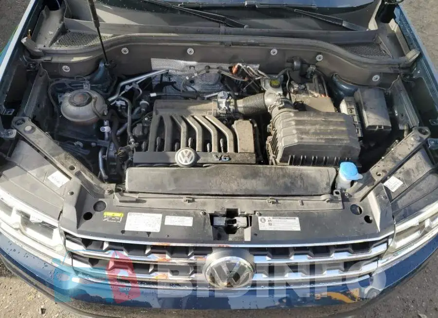 1V2DR2CA2KC501768 Photo# 7