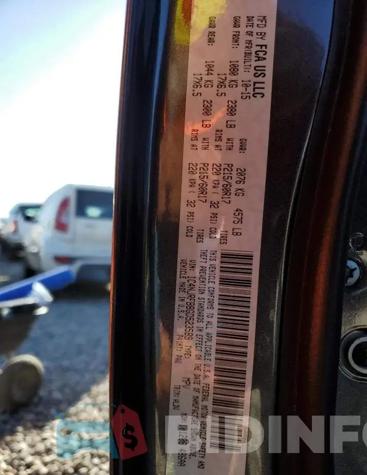 1C4NJRFB8GD523589 Photo# 10