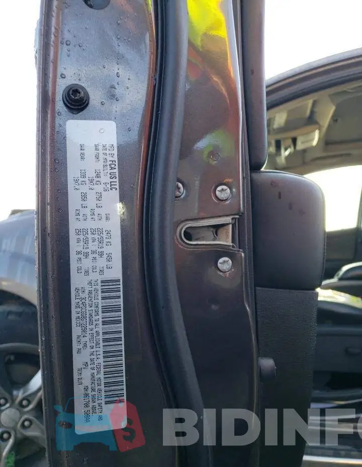 3C4PDCGG8GT229014 Photo# 10