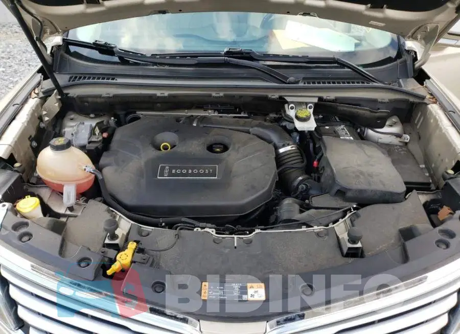 5LMCJ2C99HUL15473 Photo# 7