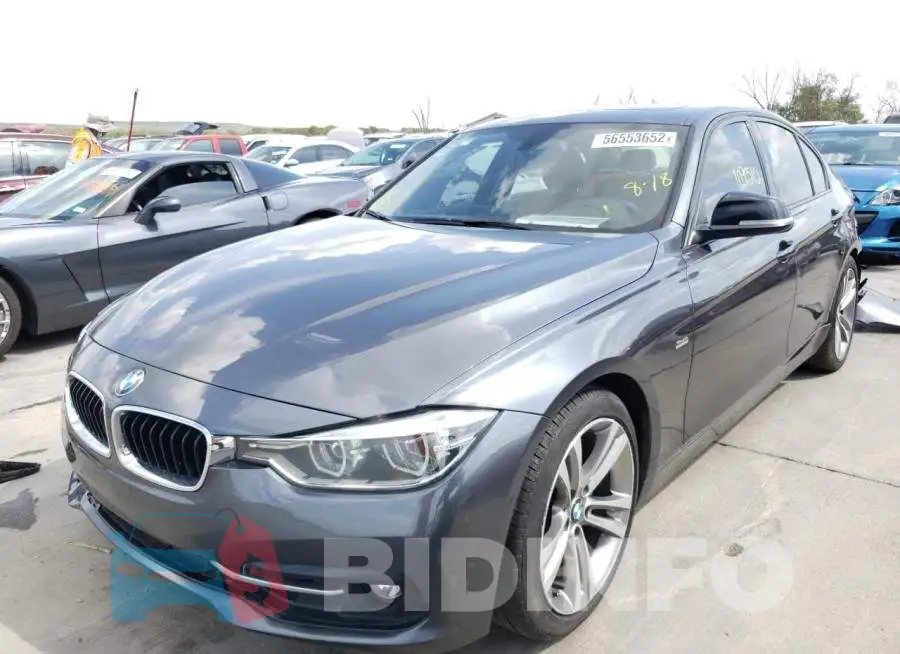 WBA8A7103HK742817 Photo# 2