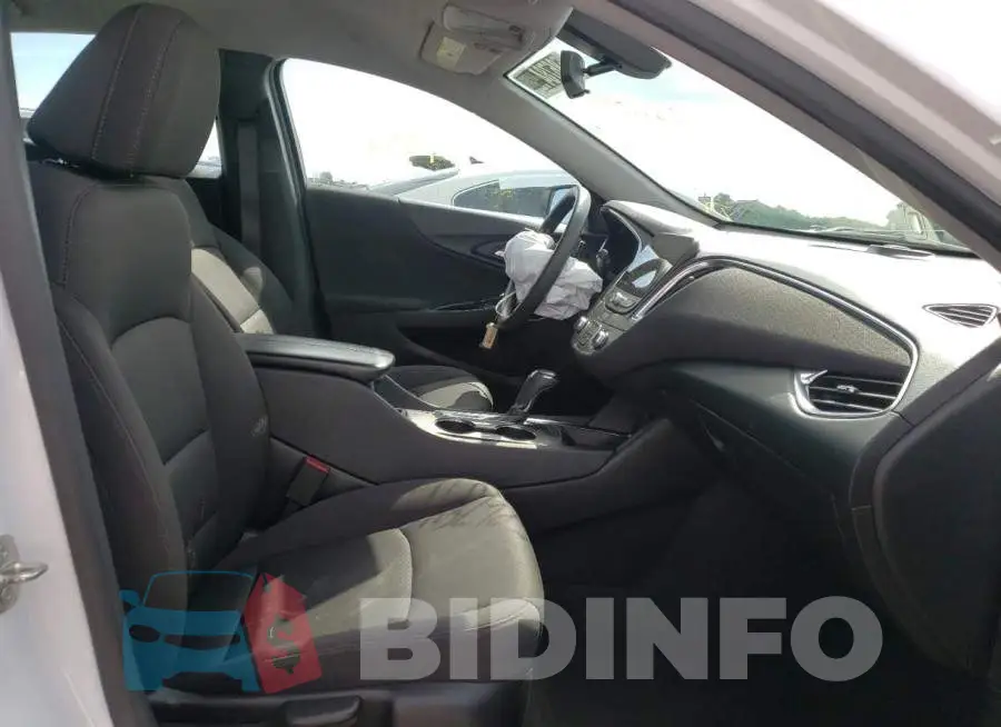 1G1ZD5ST7LF098910 Photo# 5