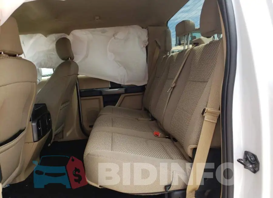 1FTEW1EB8KKC61100 Photo# 6