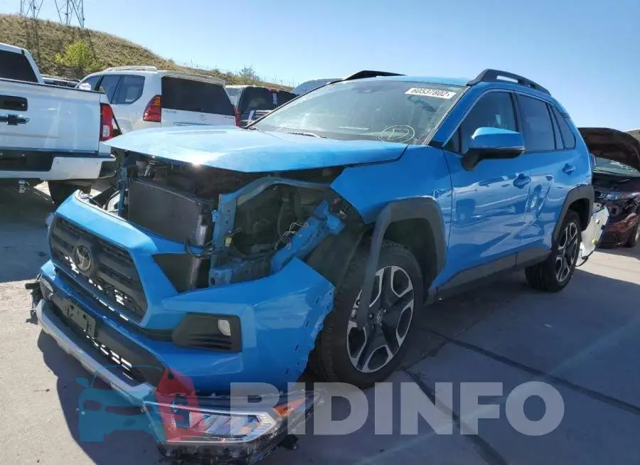 2T3J1RFV8KW040379 Photo# 2