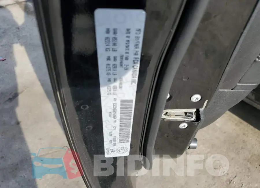 2C3CDXCT3KH544852 Photo# 10