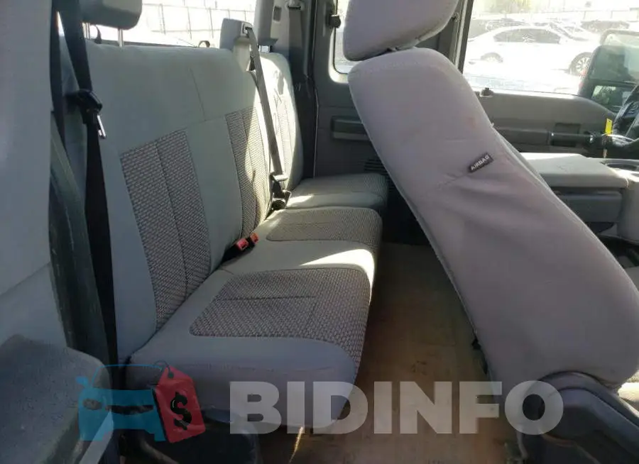 1FT7X2A61GEB50785 Photo# 6