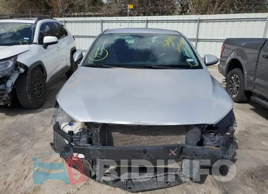 5NPD84LFXJH297736 Photo# 9