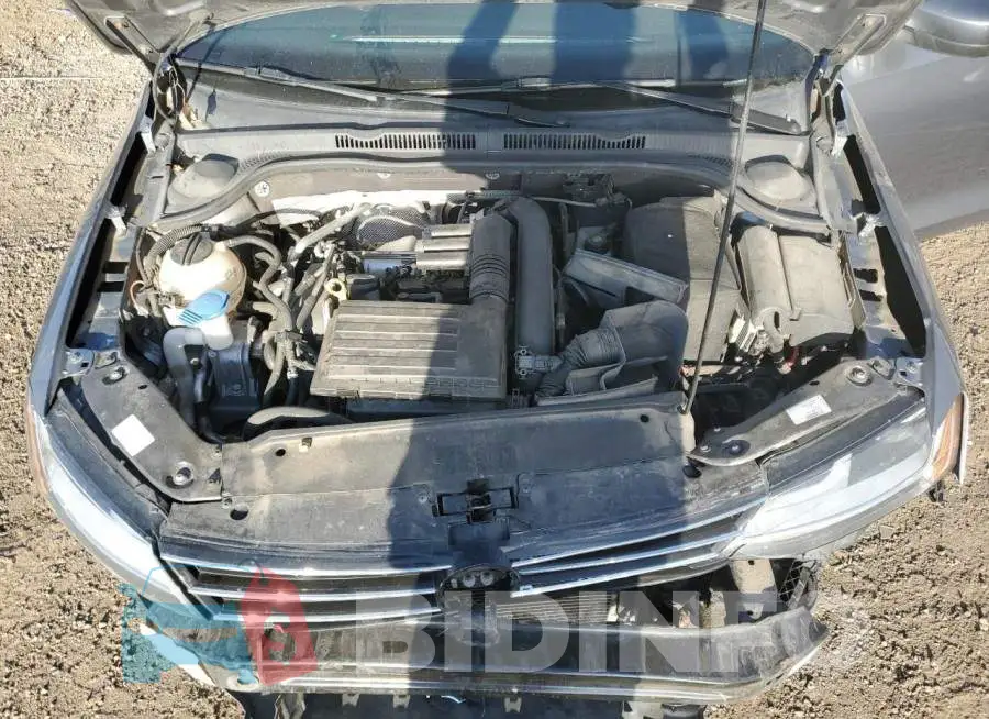 3VW2B7AJ1HM201737 Photo# 7