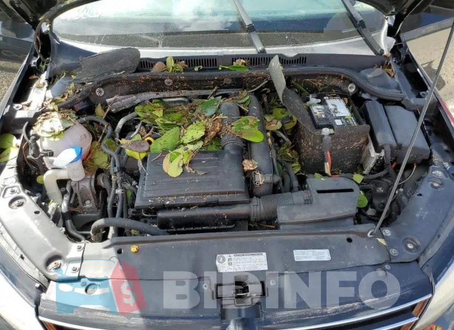 3VW2B7AJ8HM247114 Photo# 7