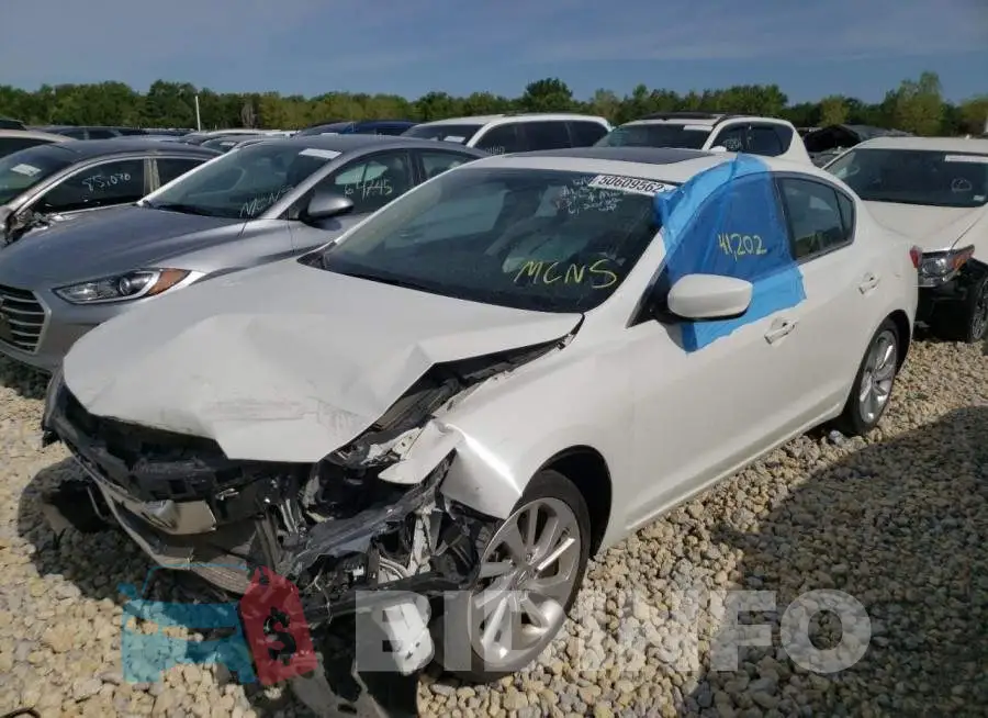 19UDE2F35JA005725 Photo# 2