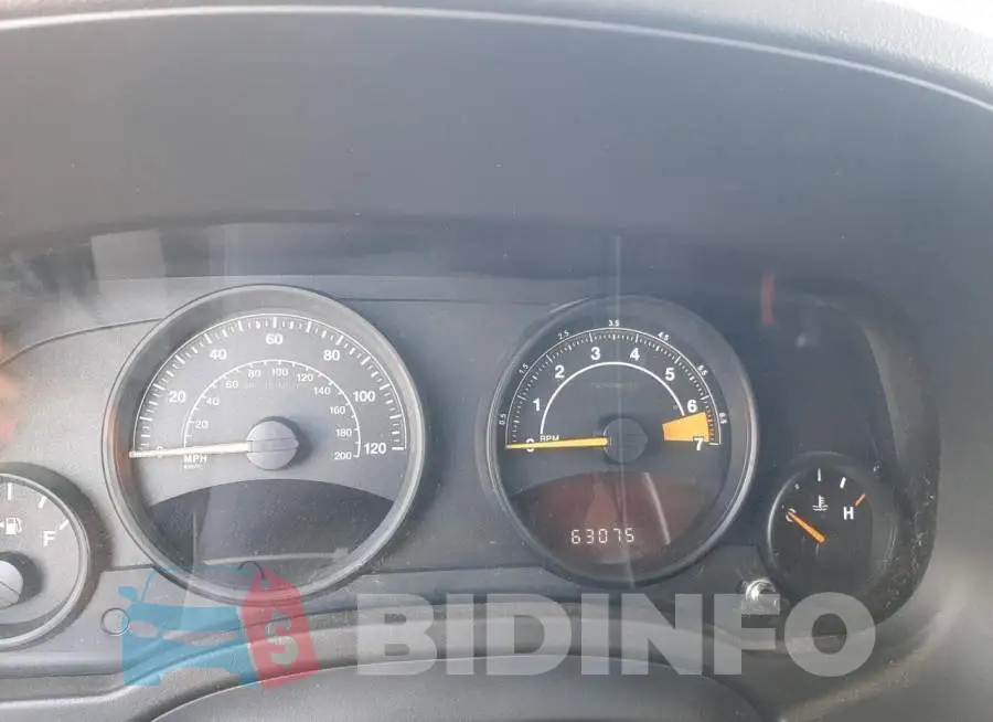 1C4NJRBB4HD150882 Photo# 8