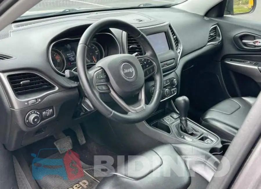 1C4PJLLB1KD187139 Photo# 9