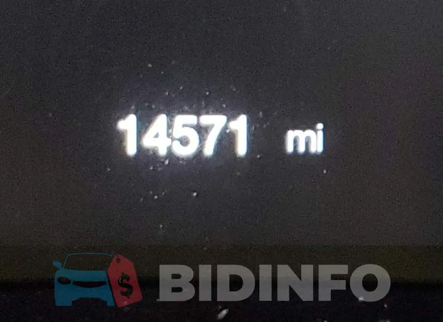 3C4NJDCB9LT132852 Photo# 8