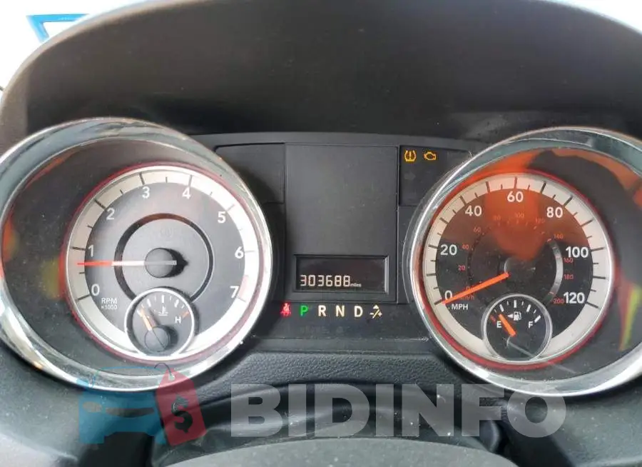 2C7WDGBG8GR385358 Photo# 8