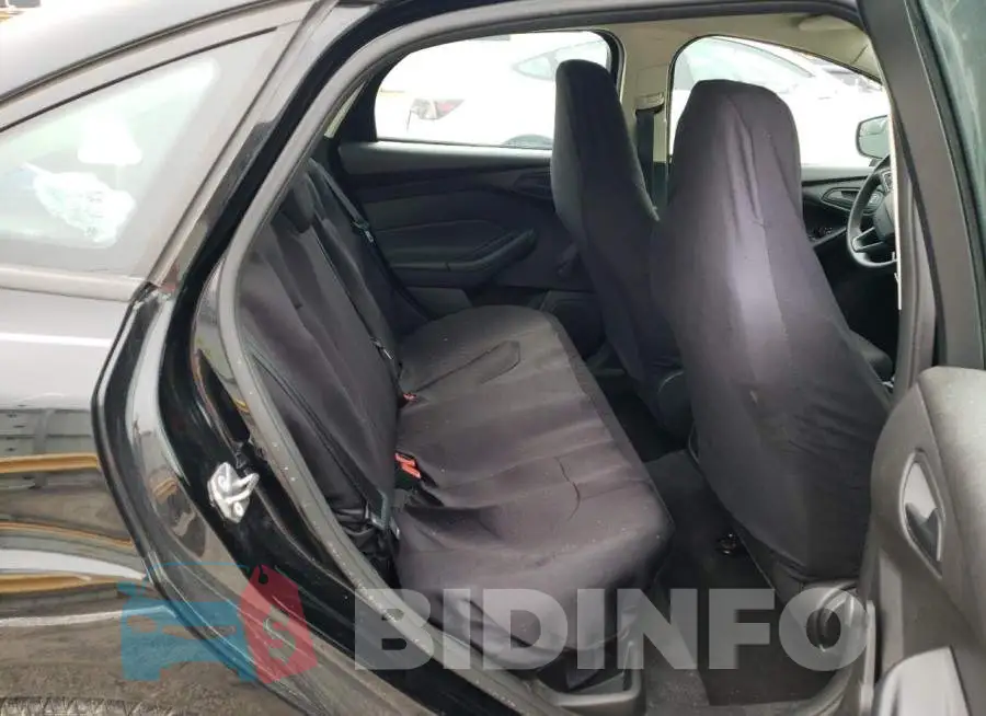 1FADP3E25JL285583 Photo# 6