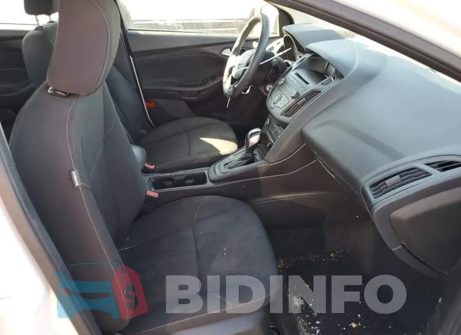 1FADP3F25GL351718 Photo# 5