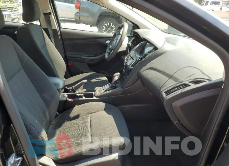 1FADP3H20JL234861 Photo# 5