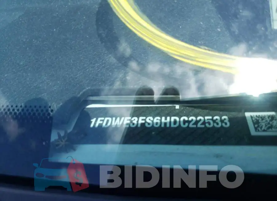 1FDWE3FS6HDC22533 Photo# 10