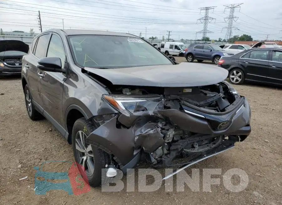 2T3RFREV8JW794452 Photo# 1
