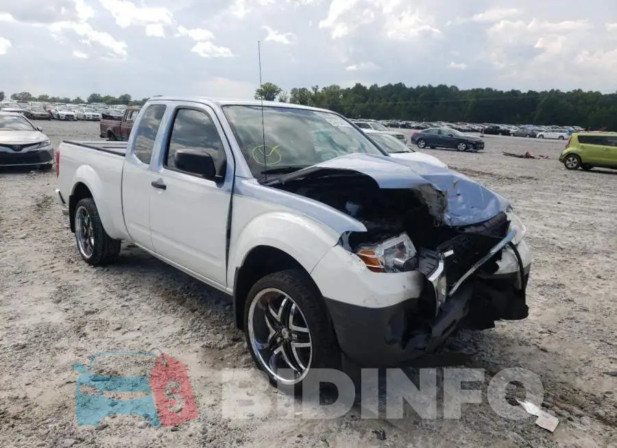 1N6BD0CT5KN757157 Photo# 1