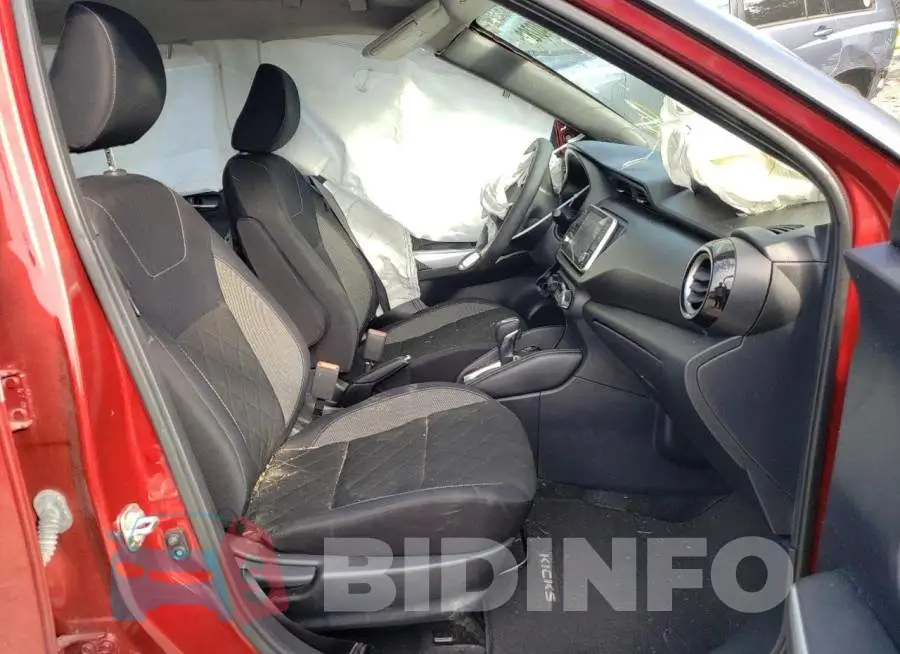3N1CP5CU3JL525985 Photo# 5