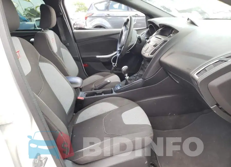 1FADP3L97HL325222 Photo# 5