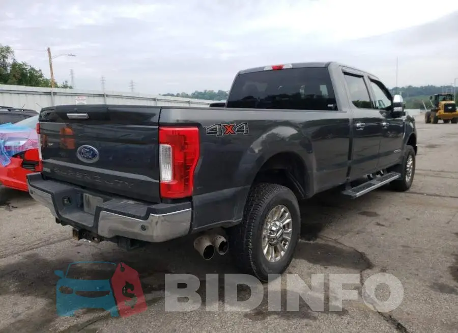 1FT7W2BT8JEB48692 Photo# 4