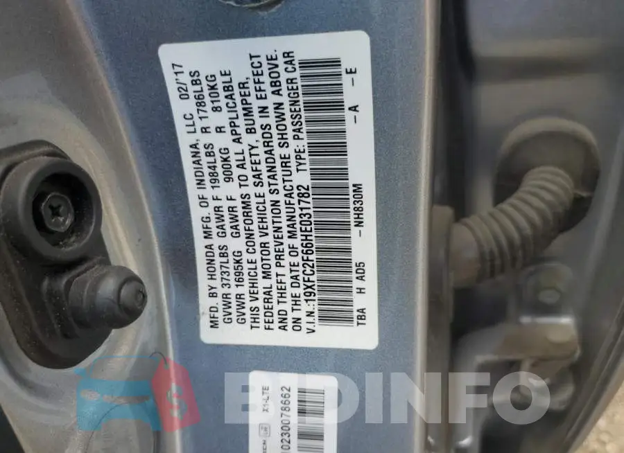 19XFC2F66HE031782 Photo# 10