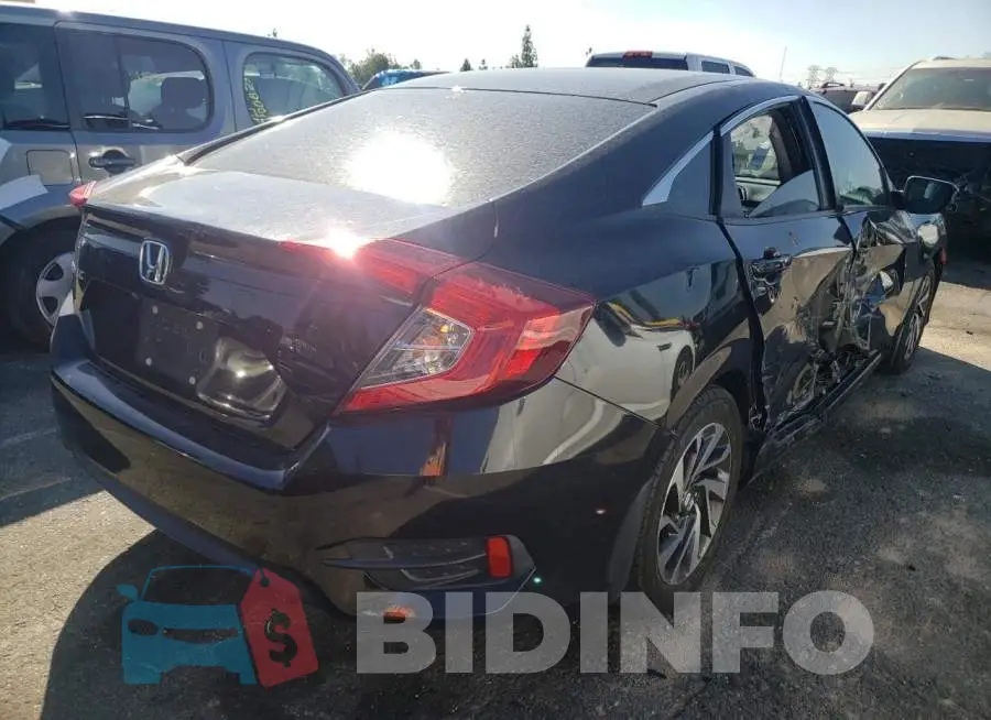 2HGFC2F71GH540742 Photo# 4