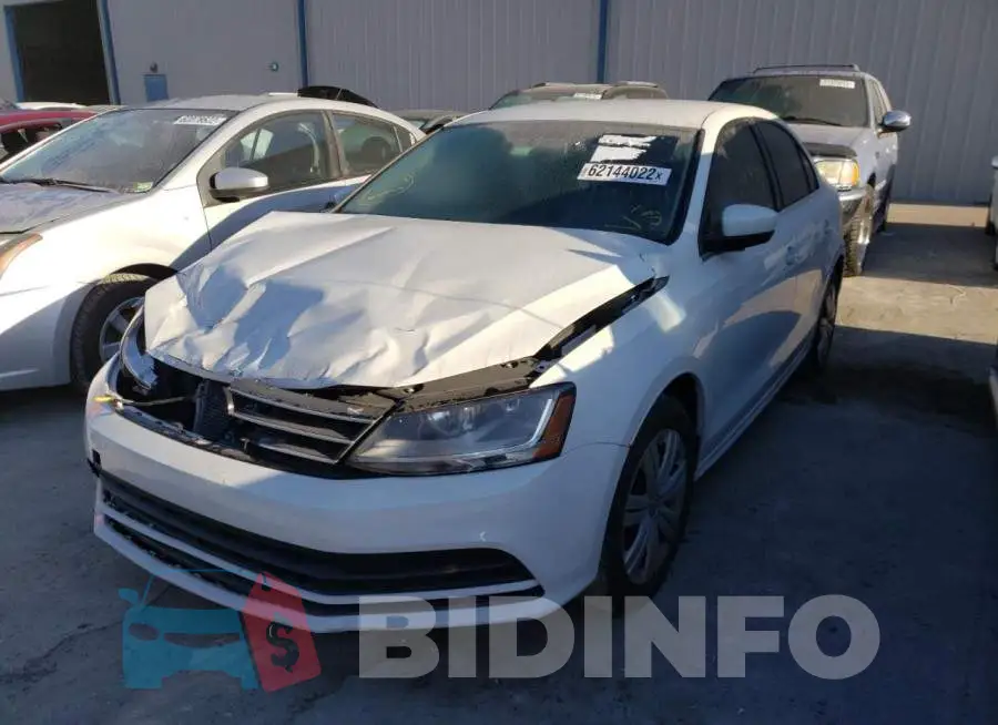 3VW167AJ2HM241289 Photo# 2