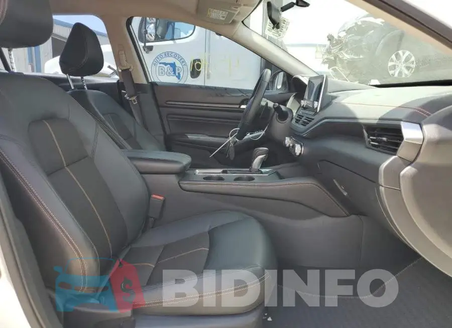 1N4BL4CV2KC188820 Photo# 5