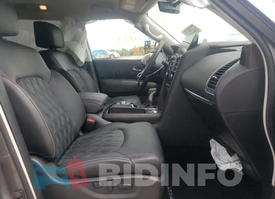 JN8AY2DA8N9391921 Photo# 5