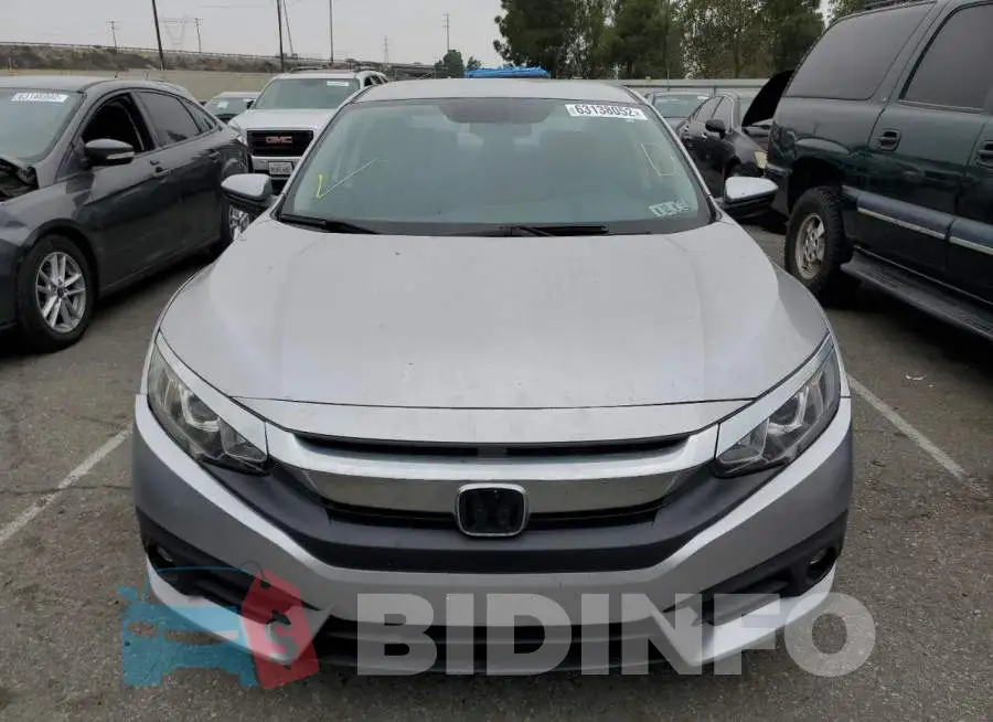 19XFC2F50HE226428 Photo# 5