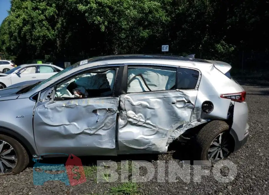 KNDPNCAC8J7427865 Photo# 9