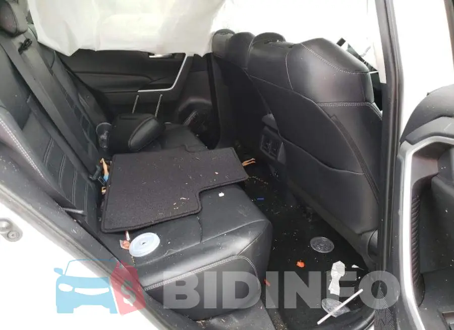 2T3C1RFV9KW004838 Photo# 6