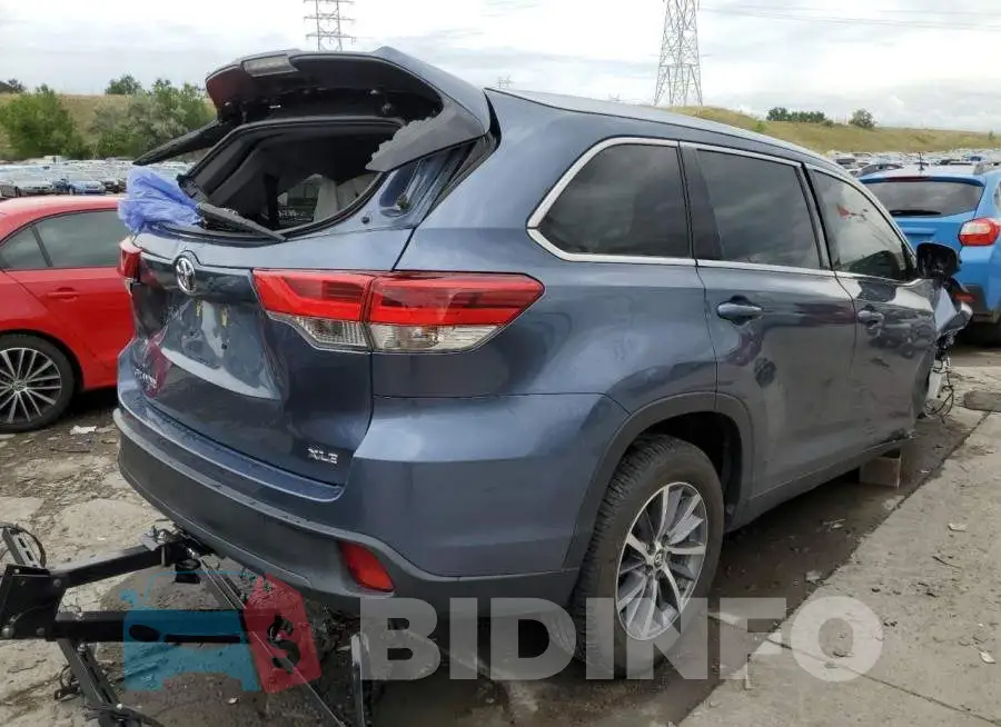 5TDKZRFH9KS296944 Photo# 4