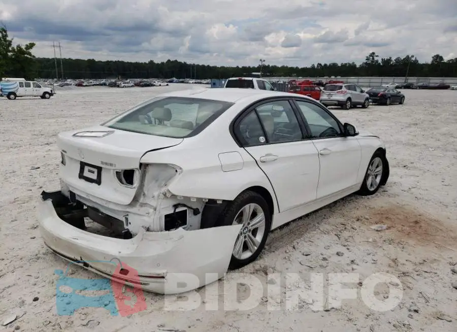 WBA8E3G55GNU38594 Photo# 4