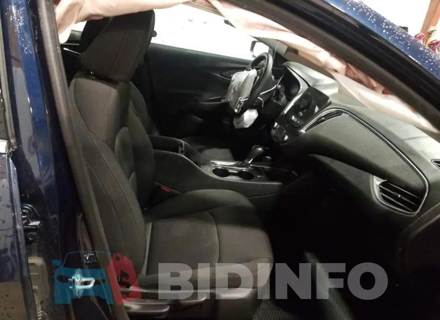 1G1ZD5ST9LF097208 Photo# 5