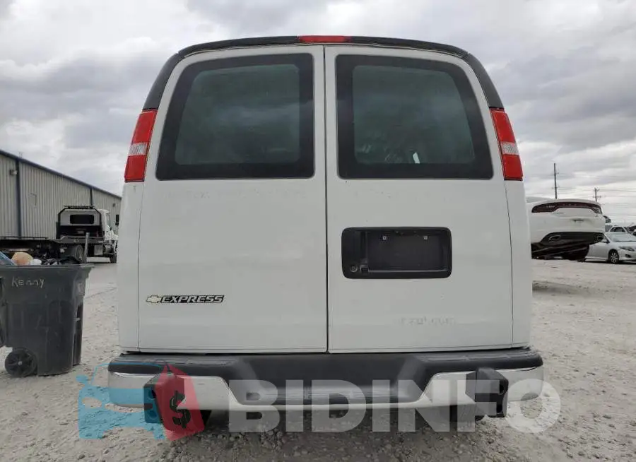1GCWGAF76M1249726 Photo# 6