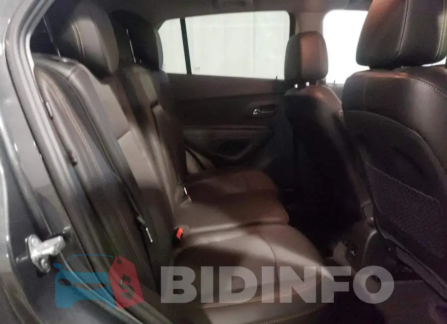 3GNCJPSB5JL349765 Photo# 6