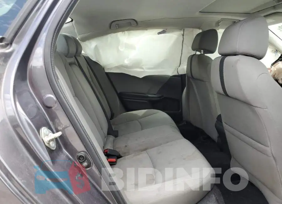 19XFC2F77GE232176 Photo# 6